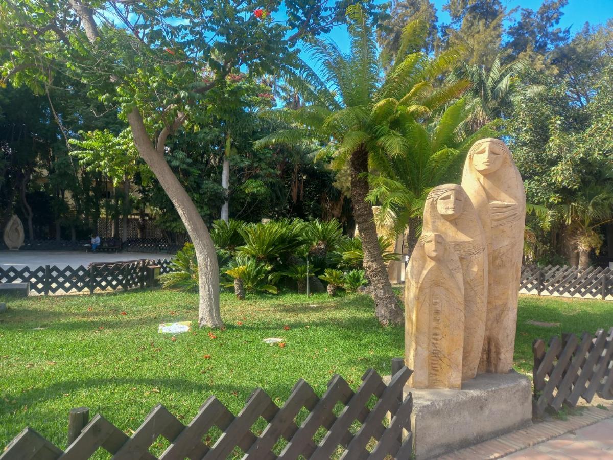 Apartamento Hibisco , Primera Línea de Playa Almuñécar Exterior foto